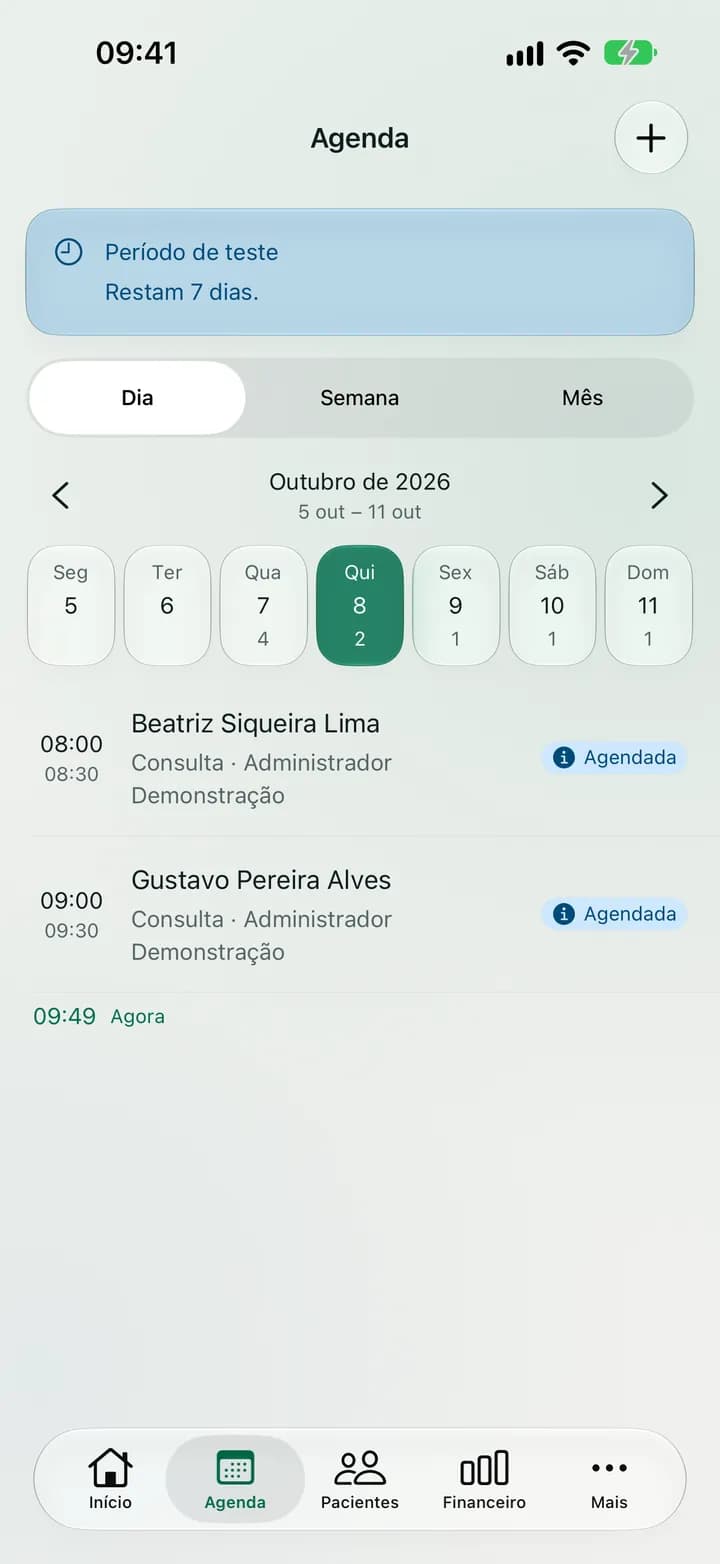 Agenda no iPhone com os dias da semana e as consultas do dia